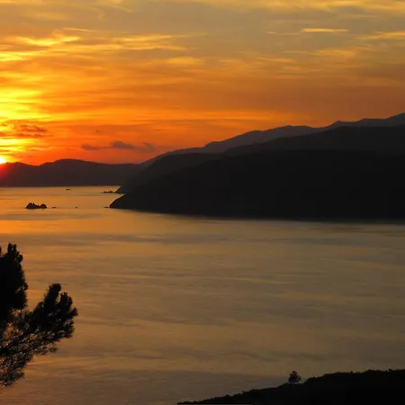 Villa Oder Haus Mit Phantastischer Aussicht * Capoliveri (Isola d'Elba)