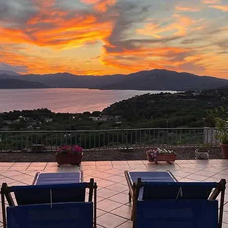 Oder Mit Phantastischer Aussicht Capoliveri (Isola d'Elba)